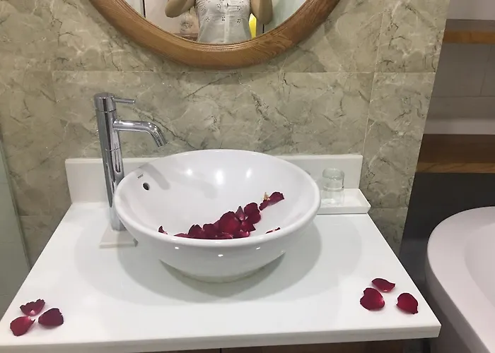 Condotel Newlife Tower Hl Khách sạn hẻo lánh *