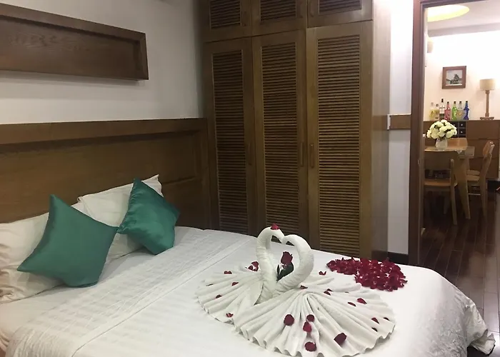 Khách sạn hẻo lánh Condotel Newlife Tower Hl Hạ Long