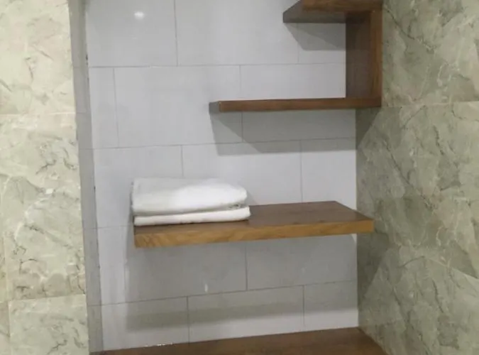 Condotel Newlife Tower Hl Khách sạn hẻo lánh *